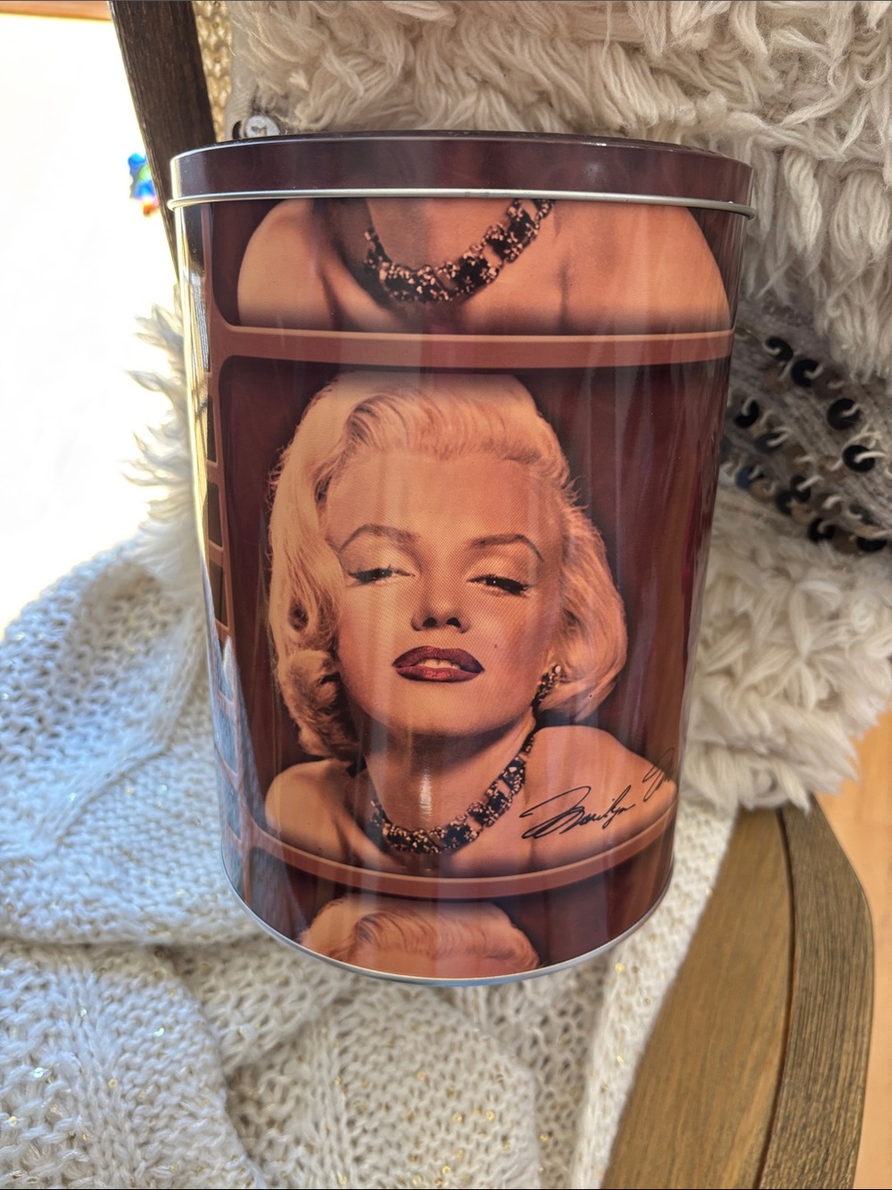 Vintage- 2005 Marilyn Monroe Decorative Metal Canister in Warm Brown